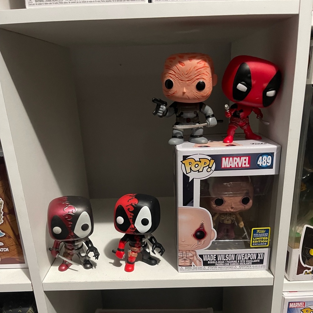 Deadpool Funko pop lot OOB venomized metallic unmasked and classic wade wilson